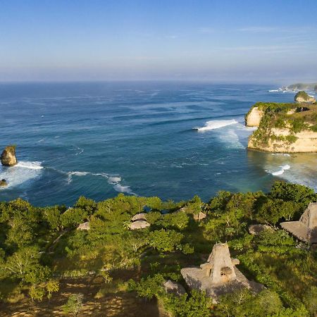Ngalung Kalla Retreat Waikabubak Exterior foto